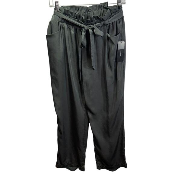 Lulus Chic Gray Paper Bag Tie Waist Pants Medium M NWT Shiny Dressy Cuff Hem - Picture 1 of 7